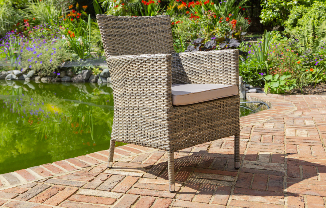 Katie Blake Garden Furniture Sandringham Bistro Set