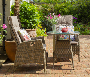 Sandringham Recliner Bistro Set