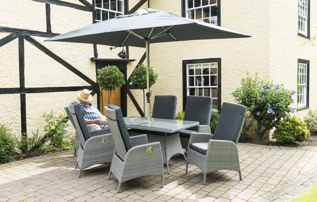 Sandringham 6 Chair Rectangular Reclining Set