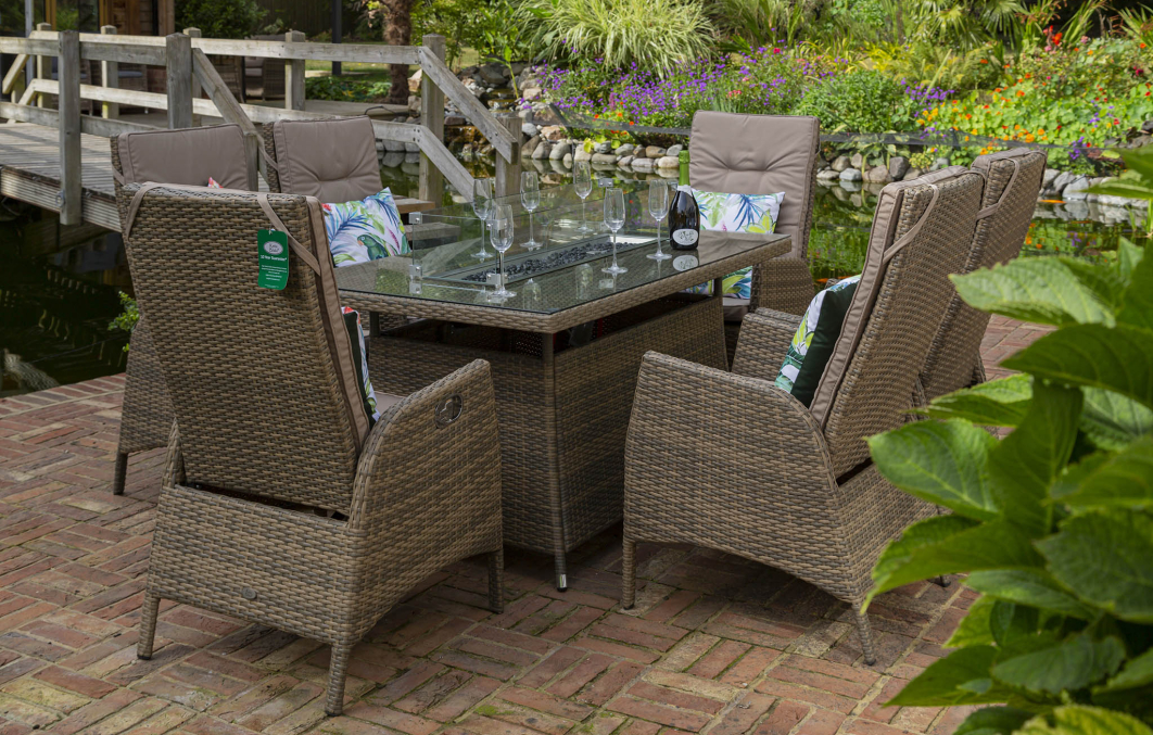 Sandringham Fire Pit Set 6 Recliner Rectangular Table