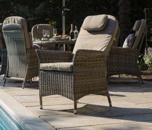 Flamingo 6 Recliner Chairs with Oval Table Lazy Susan